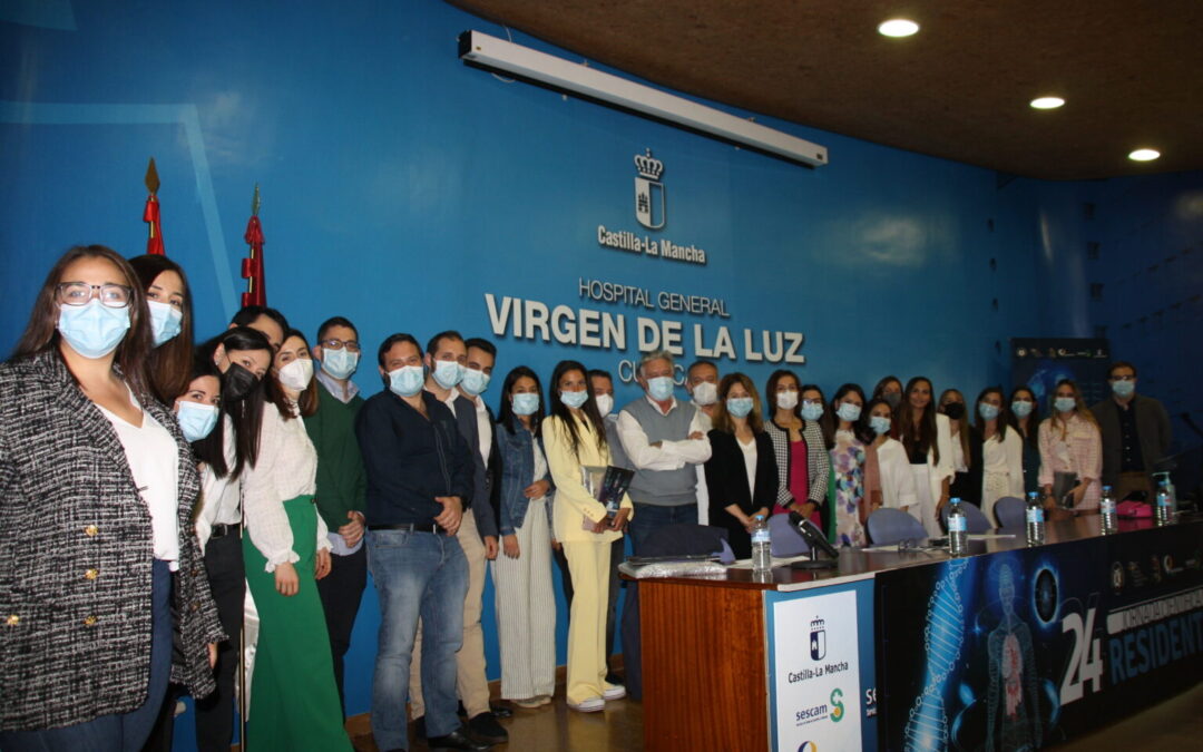 La Gerencia del Área Integrada despide a los 22 médicos residentes que finalizan su formación en Cuenca